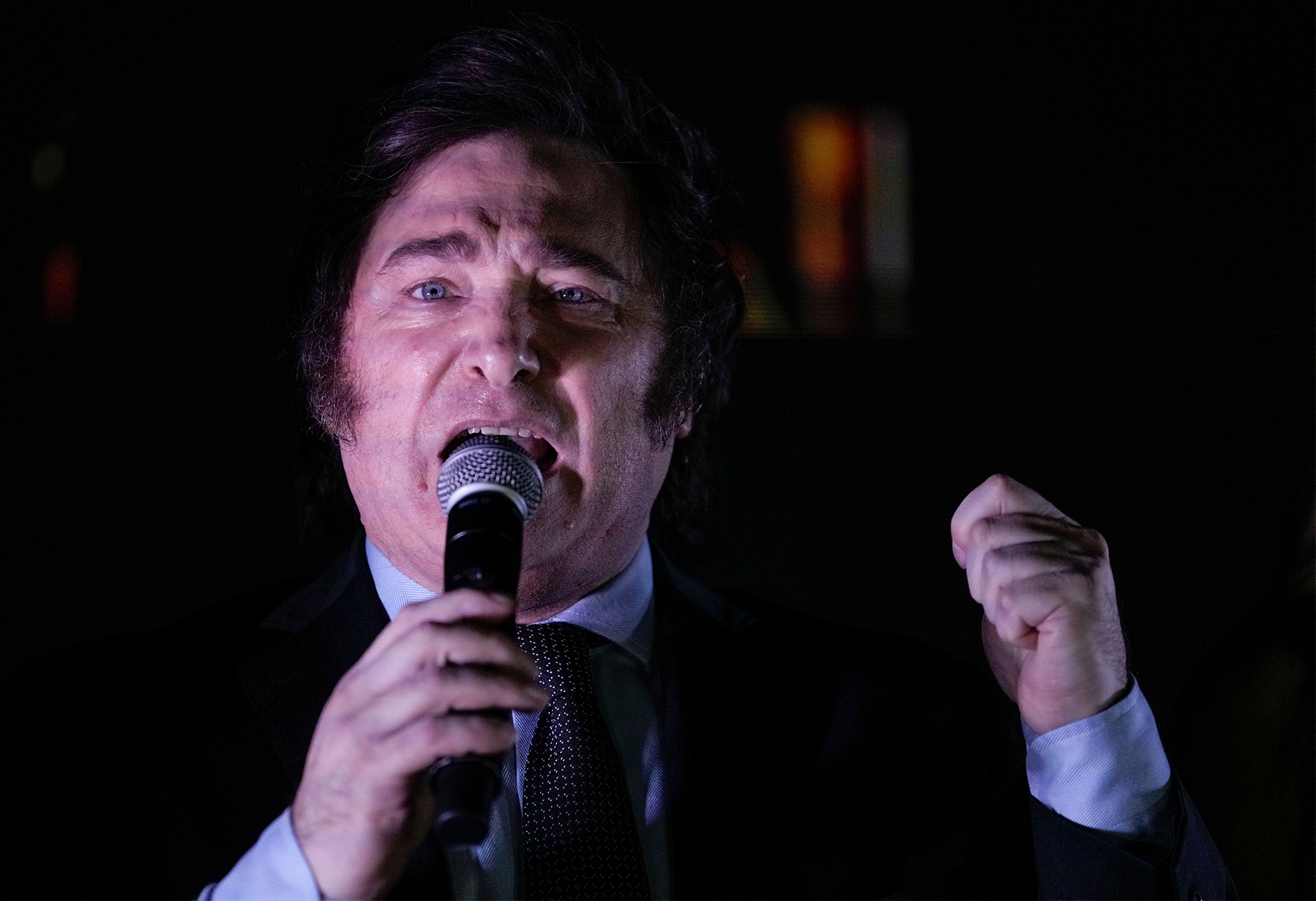 Ο Μιλέι αλλάζει τη στάση του έναντι της Κίνας μετά την εκλογή του στην προεδρία της Αργεντινής