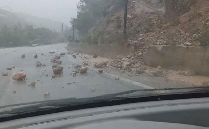 Πλημμύρες και κατολισθήσεις στη Ρόδο λόγω έντονης βροχόπτωσης &#8211; Σε ετοιμότητα οι υπηρεσίες πολιτικής προστασίας