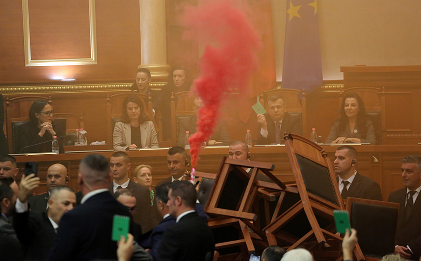 Διαμαρτυρία στην Αλβανία Διαμαρτυρία στην Αλβανία