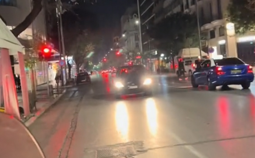 Πανικός στην Τσιμισκή – Οδηγός πήγαινε αντίθετα σε έναν από τους πιο κεντρικούς δρόμους της Θεσσαλονίκης