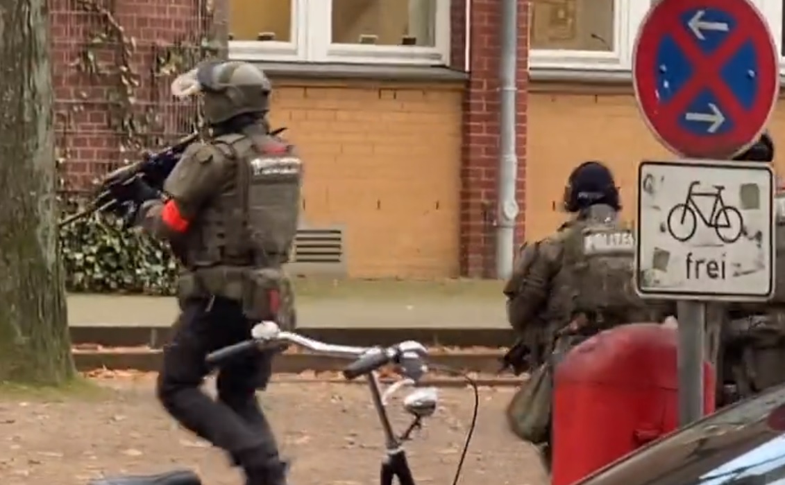Συναγερμός στο Αμβούργο &#8211; Ένοπλοι ταμπουρώθηκαν σε σχολείο