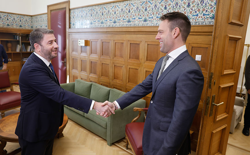 Ο Νίκος Ανδρουλάκης και ο Στέφανος Κασσελάκης