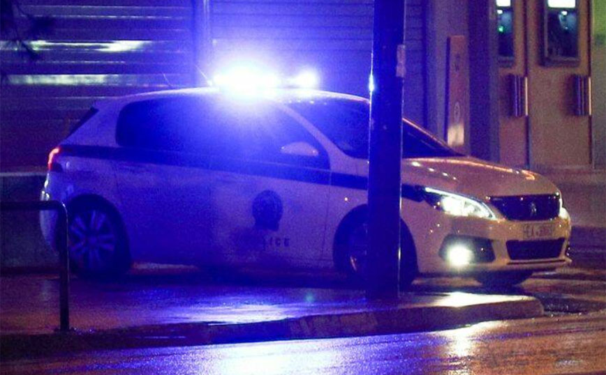 Στη φυλακή ο 46χρονος που χτύπησε τη γυναίκα του σε ταβέρνα στην Ελάτη μπροστά στα μάτια των παιδιών του