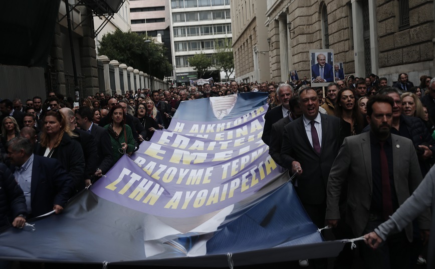 Καθολική αποχή αποφάσισαν οι δικηγόροι για το φορολογικό νομοσχέδιο από τις 29 Νοεμβρίου μέχρι την 1 Δεκεμβρίου