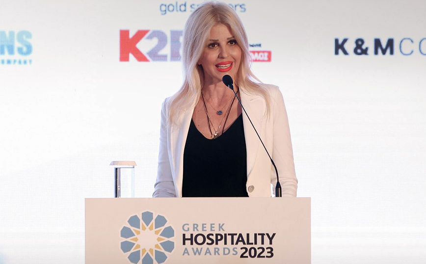 Χαιρετισμός και απονομή βραβείων από την Υφυπουργό Τουρισμού Έλενα Ράπτη στα Greek Hospitality Awards 2023