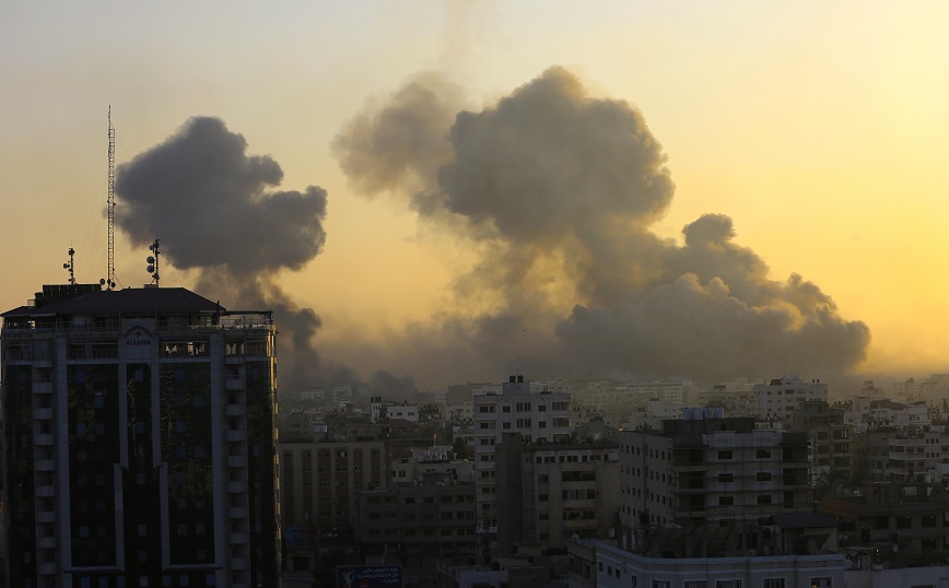 Πέρασαν τα περίχωρα της Γάζας οι ισραηλινές δυνάμεις: Ρουκέτες από Χεζμπολάχ και Χαμάς προς το Κιριάτ Σμόνα – Η απάντηση του Ισραήλ