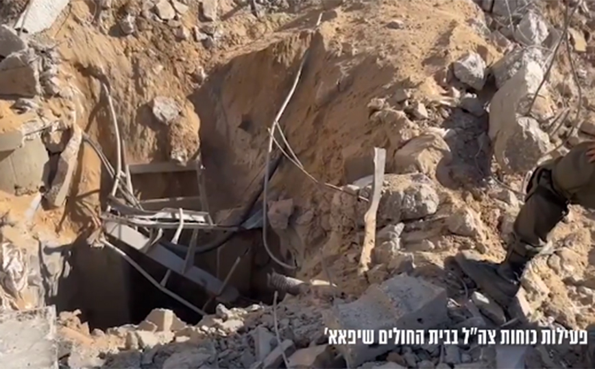 Οι IDF ανακοίνωσαν ότι εντόπισαν υπόγεια σήραγγα και οπλισμός της Χαμάς στο νοσοκομείο Αλ Σίφα της Γάζας
