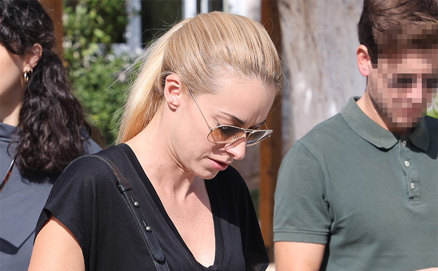 Κηδεία Αλέξανδρου Κομπόγιωργα Κηδεία Αλέξανδρου Κομπόγιωργα