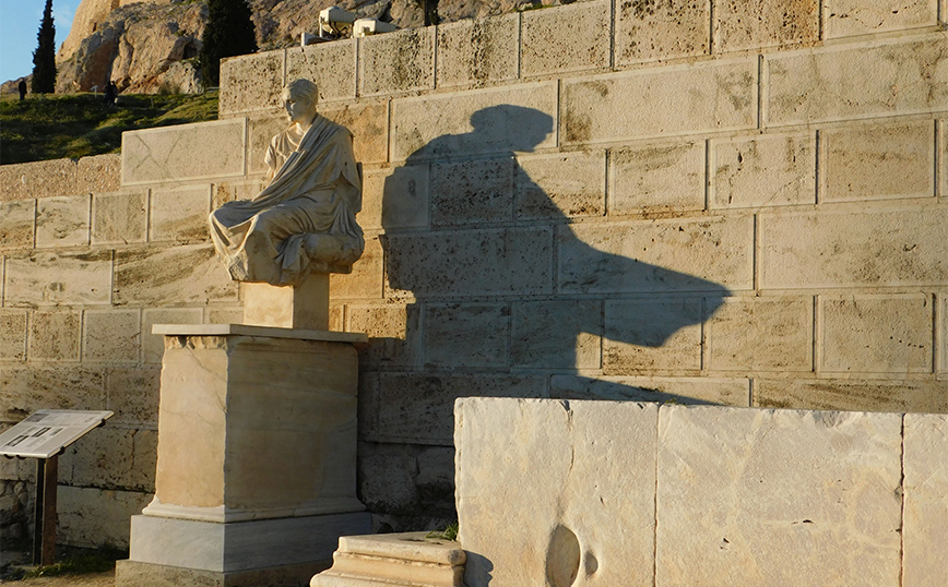 Ρητά και σοφά λόγια τη φιλία