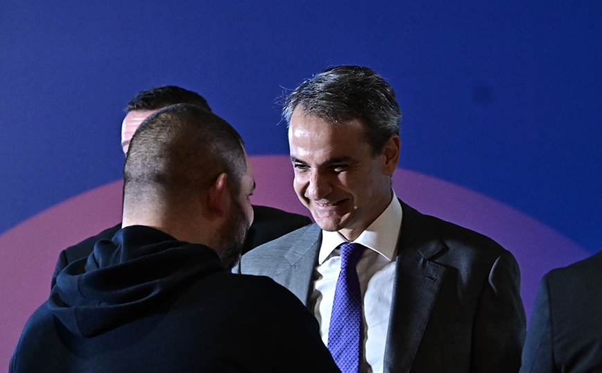 Τελετή αποφοίτησης μελών της Μονάδας Κοινωνικής Επανένταξης του Οργανισμού Κατά των Ναρκωτικών (ΟΚΑΝΑ), στο Κέντρο Πολιτισμού Ίδρυμα Σταύρος Νιάρχος, παρουσία του Κυριάκου Μητσοτάκη Τελετή αποφοίτησης μελών της Μονάδας Κοινωνικής Επανένταξης του Οργανισμού Κατά των Ναρκωτικών (ΟΚΑΝΑ), στο Κέντρο Πολιτισμού Ίδρυμα Σταύρος Νιάρχος, παρουσία του Κυριάκου Μητσοτάκη