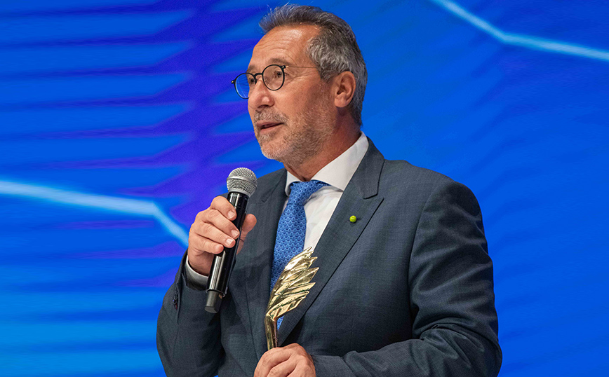 Growth winner αναδείχθηκε η ΜΠΑΡΜΠΑ ΣΤΑΘΗΣ στα φετινά Growth Awards 2023