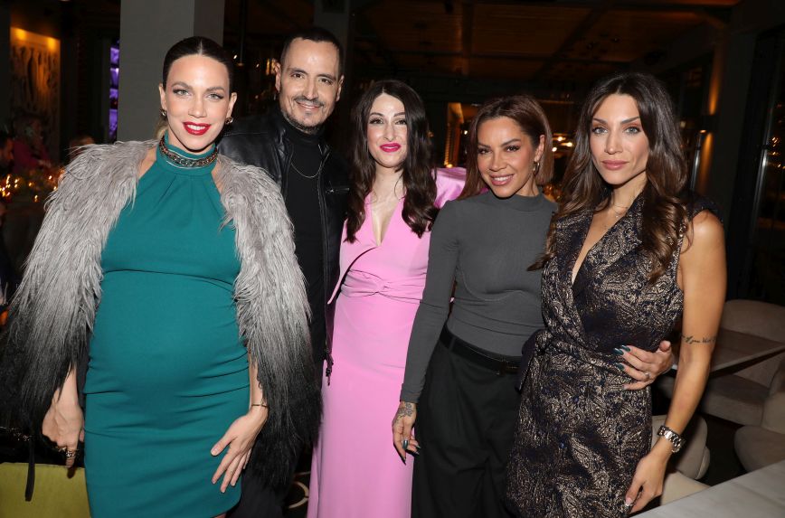  Κατερίνα Στικούδη-Νεκτάριος Σκαμνάκης-Ιωάννα Παλιοσπύρου-Μαριάντα Πιερίδη-Φελίσια Τσαλαπάτη