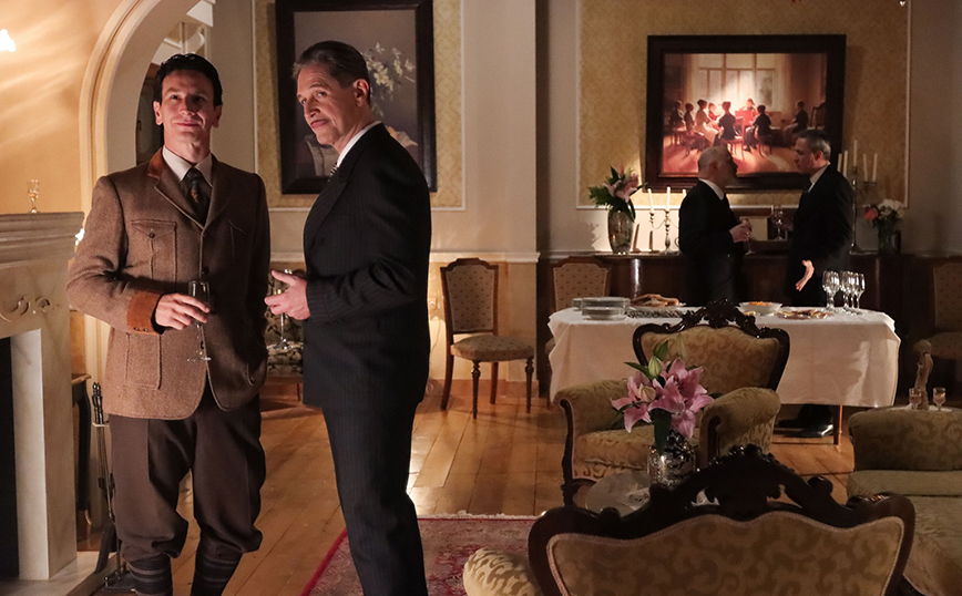 Οι Πανθέοι – Spoiler