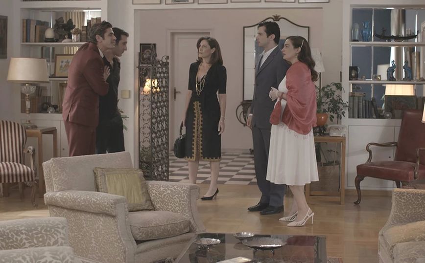 Ο Παράδεισος των κυριών &#8211; Spoiler: Ο Σίμος μαθαίνει πως η μητέρα του είναι μπλεγμένη με τον Αποστόλη Βασιλείου και