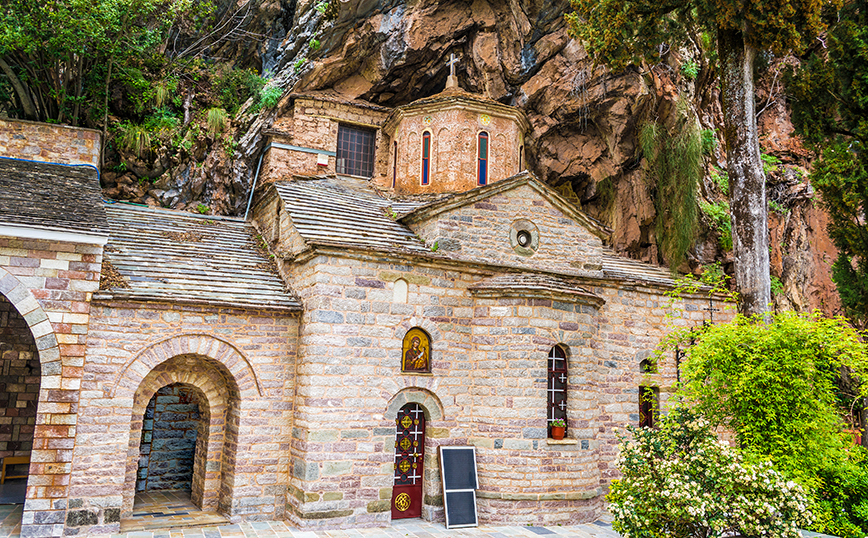 Ιερά Μονή Προυσού Ιερά Μονή Προυσού