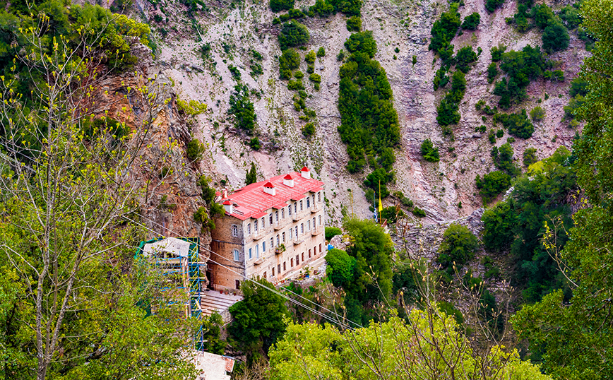 Ιερά Μονή Προυσού Ιερά Μονή Προυσού