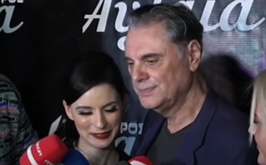 Φανερά καταβεβλημένος ο Οδυσσέας Σταμούλης στην πρώτη του δημόσια εμφάνιση μετά τους θανάτους του γιου του και της Κάτιας Νικολαΐδου