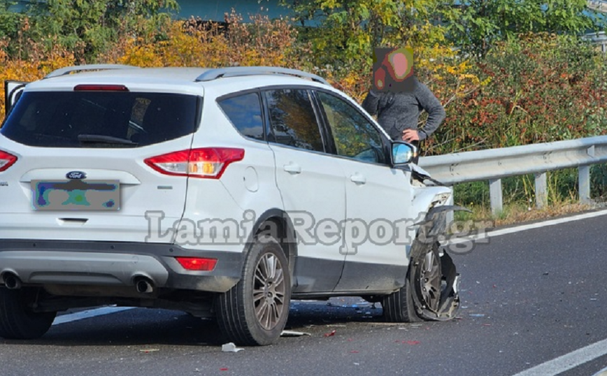 Σκύλος προκάλεσε τροχαίο στην είσοδο της Λαμίας