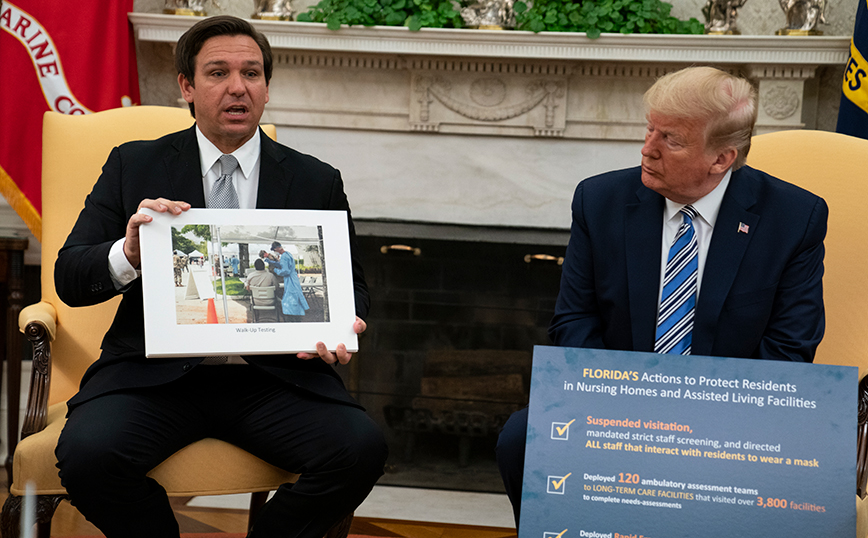 Ο Ρον Ντεσάντις και ο Ντόναλντ Τραμπ Ο Ρον Ντεσάντις και ο Ντόναλντ Τραμπ