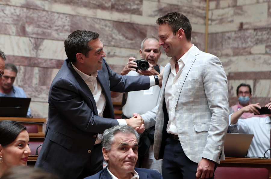 Έχει ξεφύγει η κατάσταση στο ΣΥΡΙΖΑ: Ο Αλέξης Τσίπρας μετάνιωσε για πολλά – έχει ταρακουνηθεί από τον Κασσελάκη