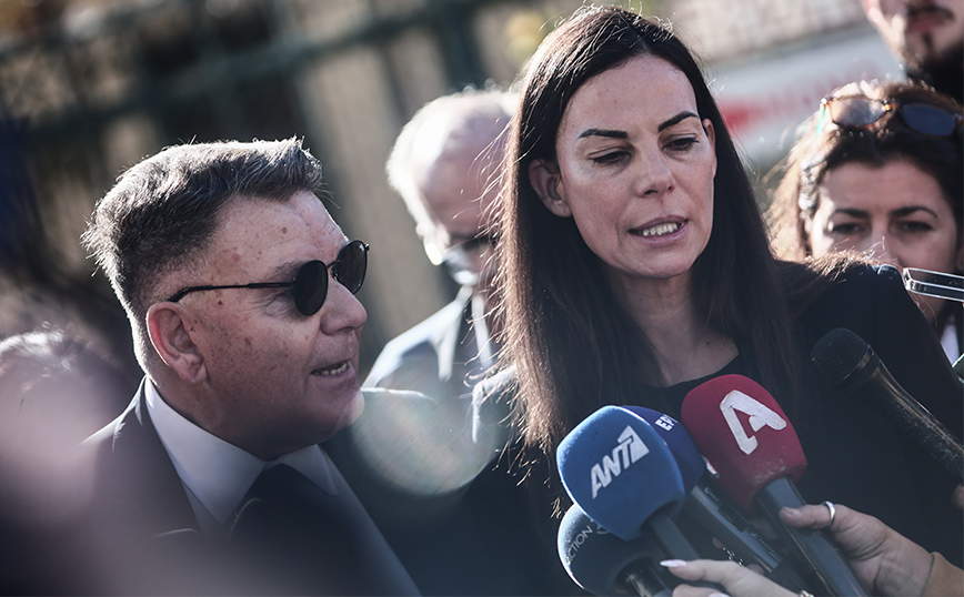 Ελεύθερη η Εύη Βατίδου για το τροχαίο στη Γλυφάδα Ελεύθερη η Εύη Βατίδου για το τροχαίο στη Γλυφάδα