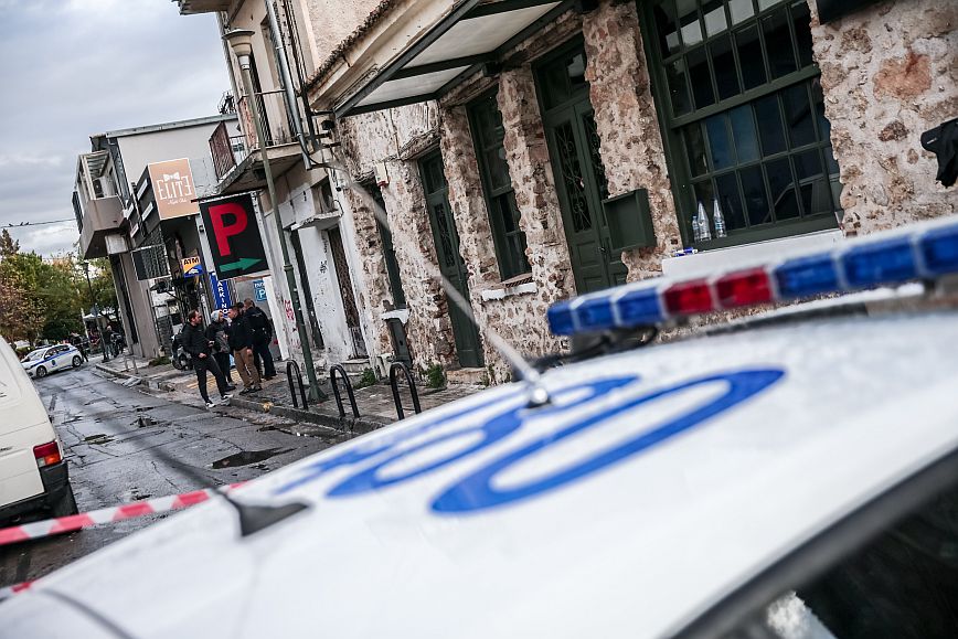 Απολογείται ο 33χρονος συνοδηγός του πιστολέρο που σκόρπισε τον πανικό στο Γκάζι – Πού στρέφονται οι έρευνες για τον δράστη