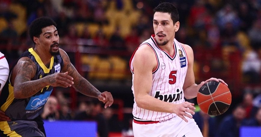 Ολυμπιακός – Άρης 85-71: Οι ερυθρόλευκοι δεν χάρηκαν τη νίκη γιατί τραυματίστηκε ο Τόμας Γουόκαπ