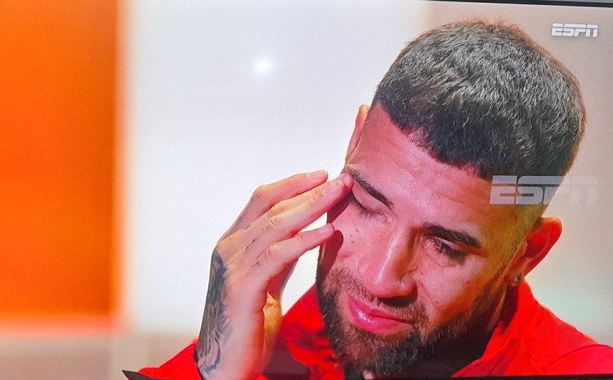 Οταμέντι: Έκλαψε στην τηλεόραση ο παίκτης της εθνικής Αργεντινής μιλώντας για τη μητέρα του