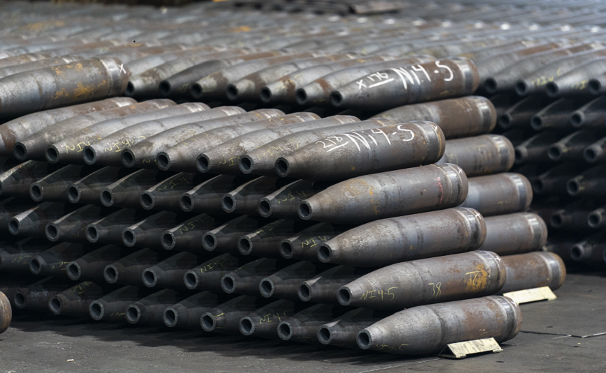 Ουκρανία και αμερικανικές εταιρείες θα αρχίσουν να παράγουν βλήματα πυροβολικού