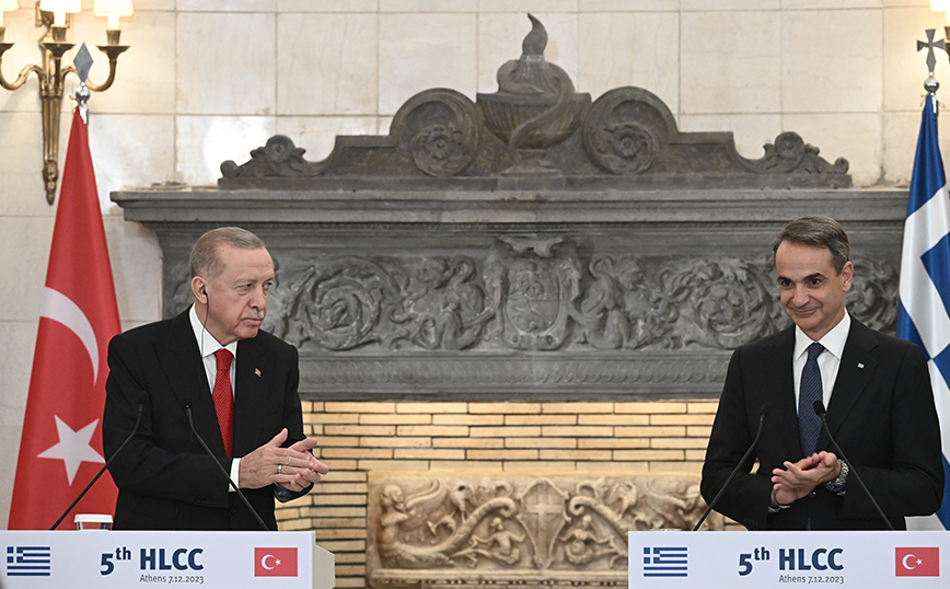 Κυριάκος Μητσοτάκης - Ρετζέπ Ταγίπ Ερντογάν Κυριάκος Μητσοτάκης - Ρετζέπ Ταγίπ Ερντογάν