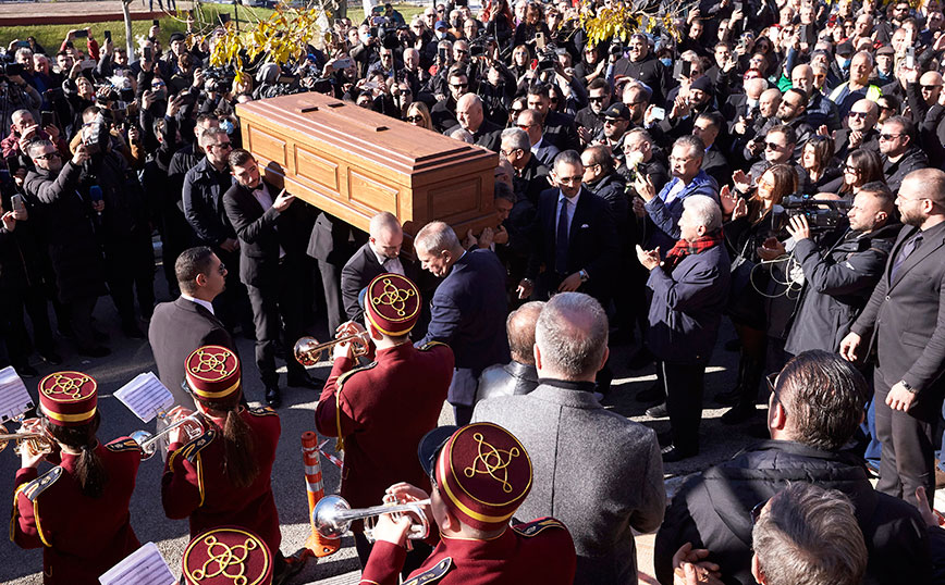 Κηδεία Βασίλη Καρρά Κηδεία Βασίλη Καρρά