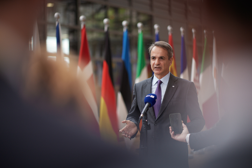 Να ανοίξει η στρόφιγγα για μεταναστευτικό – φυσικές καταστροφές ζητά ο πρωθυπουργός – Μπλόκο στην Αλβανία λόγω Μπελέρη
