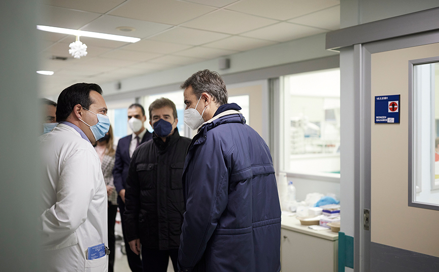 Επίσκεψη Μητσοτάκη στο Αττικό Νοσοκομείο - Μ.Α.Φ. για Eγκεφαλικά αγγειακά επεισόδια Επίσκεψη Μητσοτάκη στο Αττικό Νοσοκομείο - Μ.Α.Φ. για Eγκεφαλικά αγγειακά επεισόδια