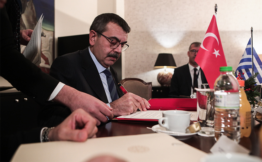 Κυριάκος Πιερρακάκης - Γιουσούφ Τεκίν Κυριάκος Πιερρακάκης - Γιουσούφ Τεκίν