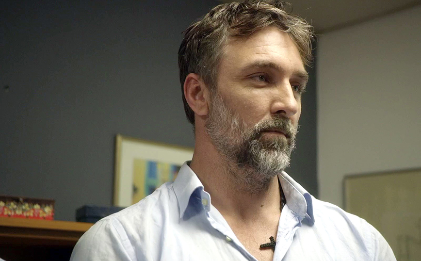 Στα σύρματα - Spoiler Στα σύρματα - Spoiler