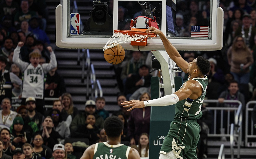 Ο Γιάννης Αντετοκούνμπο έκανε triple-double, αλλά οι Μπακς έχασαν από τους Πέισερς – Οι τρυφερές εικόνες με την οικογένειά του