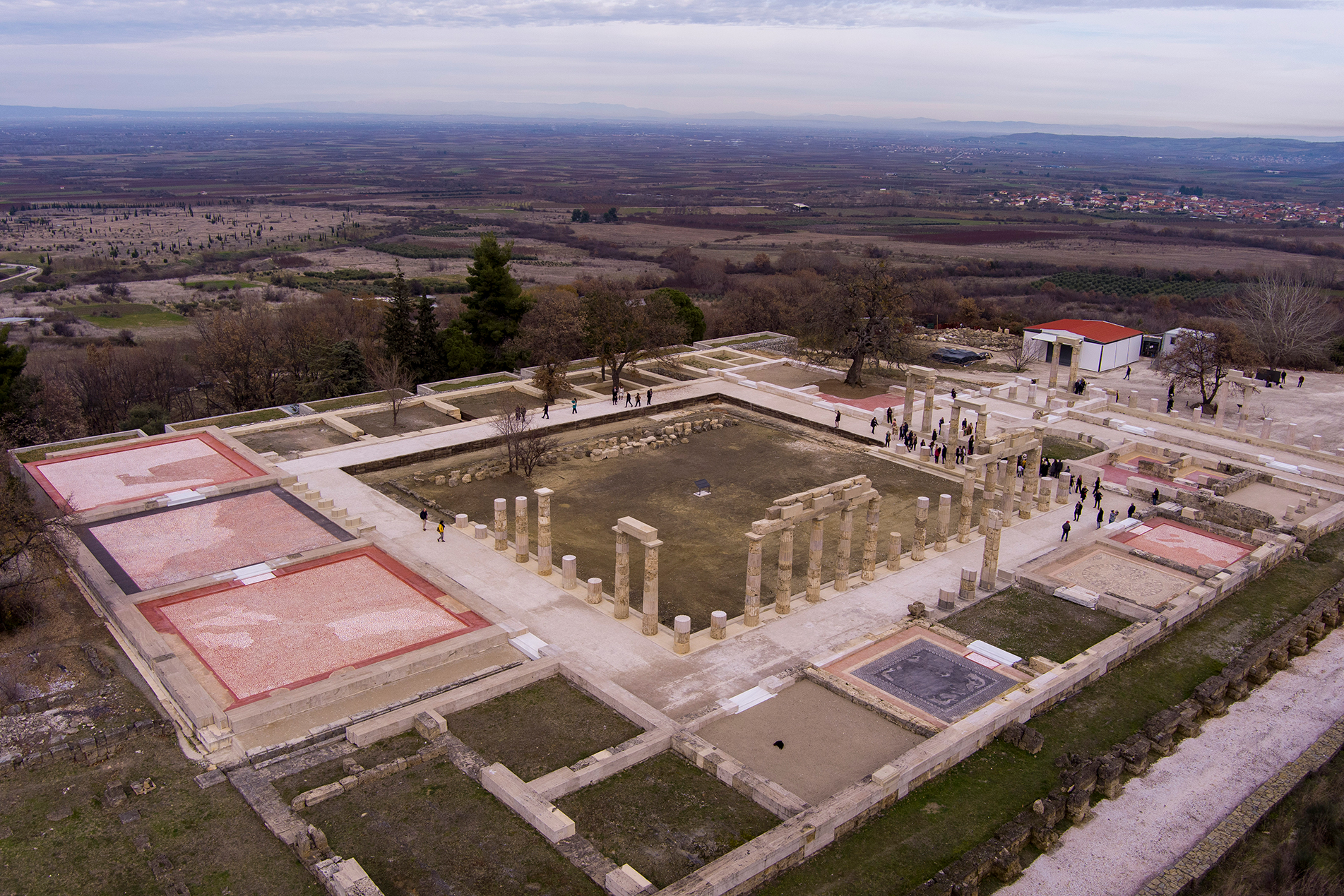 Αναστήλωση ανακτόρου του Φιλίππου Β', στο Πολυκεντρικό Μουσείο Αιγών Αναστήλωση ανακτόρου του Φιλίππου Β', στο Πολυκεντρικό Μουσείο Αιγών