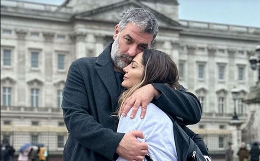 Η Δέσποινα Βανδή και ο Βασίλης Μπισμπίκης περνούν όμορφα αγκαλιασμένοι στο Λονδίνο &#8211; «Η ζωή μου» και «μόνο αγάπη» τα μηνύματά τους