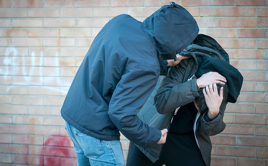 Βαριά δίωξη σε βάρος των ανηλίκων για την άγρια επίθεση στον 14χρονο στην Αγία Παρασκευή &#8211; Δικογραφία και σε βάρος των γονιών τους