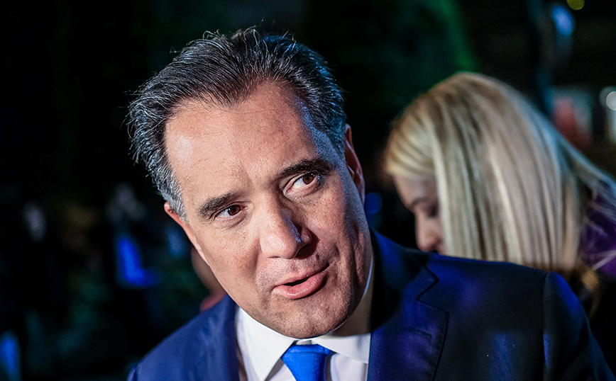Άδωνις Γεωργιάδης: Επισκέφτηκε το «Σισμανόγλειο» και παρουσίασε τους ανακαινισμένους χώρους &#8211; Ακολουθούν «Λαϊκό», «Ευαγγελισμός»