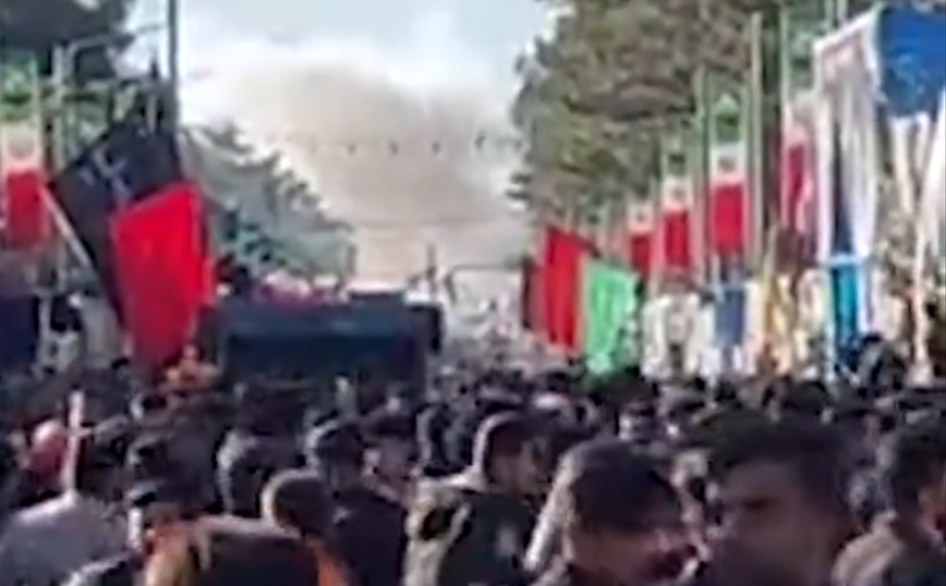 Μακελειό με αρκετούς νεκρούς στο Ιράν &#8211; Έκρηξη στο μνημείο του Σολεϊμανί