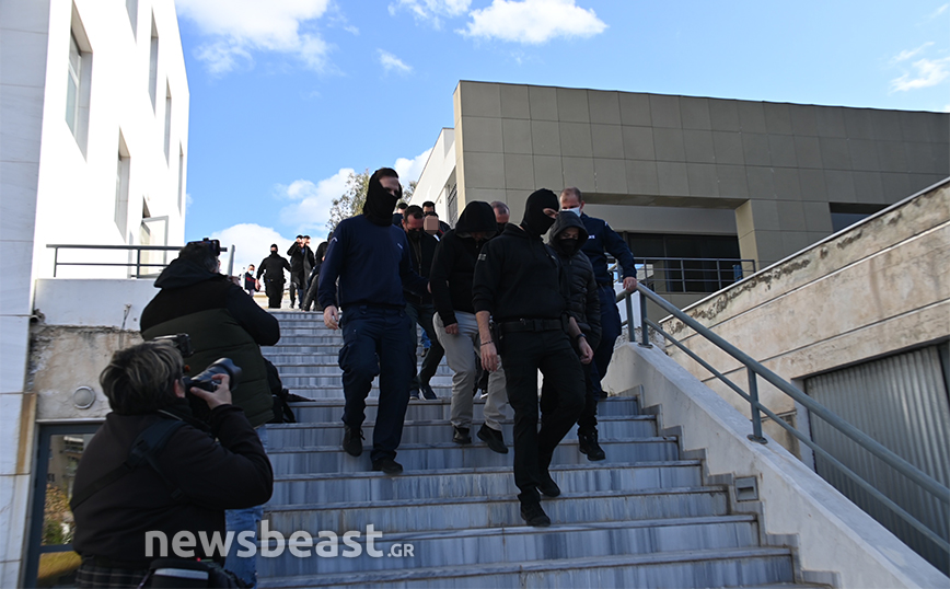 Ξεκίνησε για να διακόπει η δίκη για την υπόθεση της 12χρονης από τον Κολωνό Ξεκίνησε για να διακόπει η δίκη για την υπόθεση της 12χρονης από τον Κολωνό