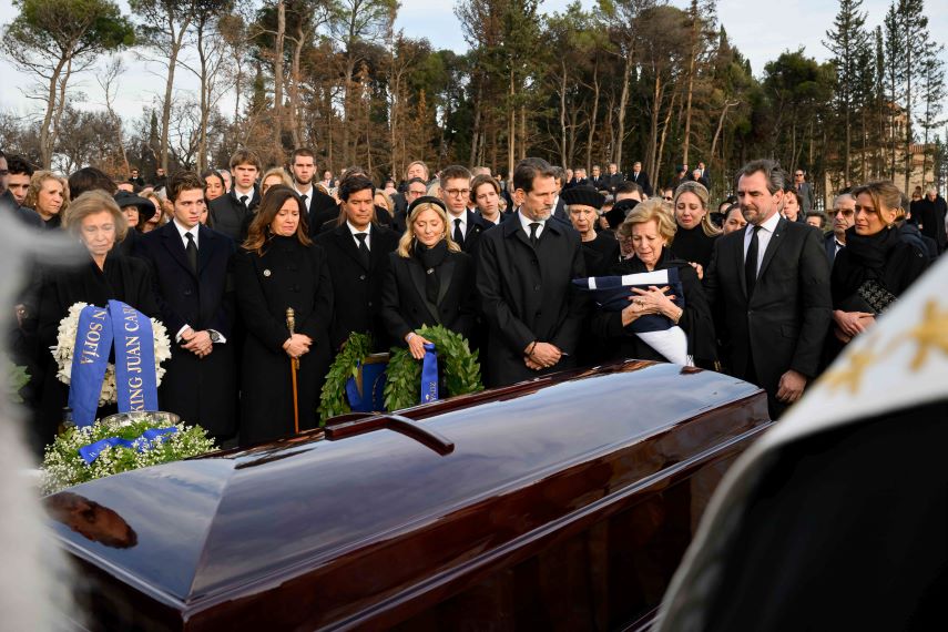 Όλα έτοιμα για το αυριανό μνημόσυνο του τέως βασιλιά Κωνσταντίνου – Ποιοι θα παρευρεθούν