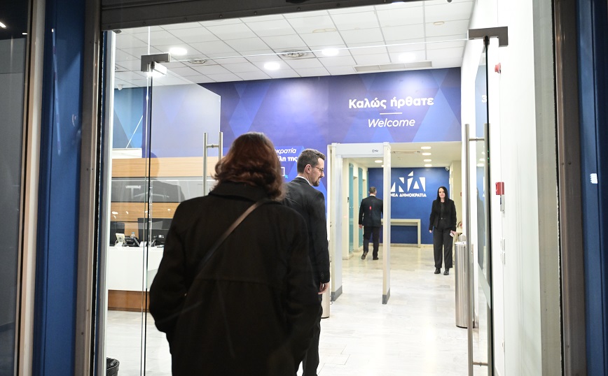 Δεύτερος γύρος ενημέρωσης στη Νέα Δημοκρατία για τα ομόφυλα ζευγάρια – Τι δήλωσαν οι βουλευτές