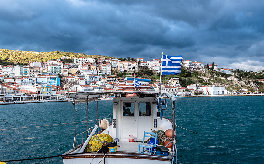 Η Σάμος γίνεται πόλος έλξης χιλιάδων τούρκων τουριστών