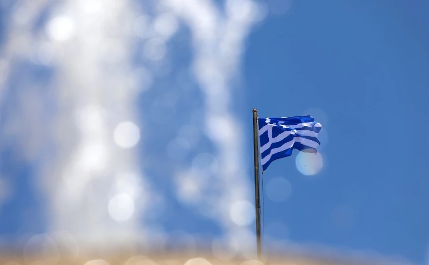Η Scope Ratings αναβάθμισε το outlook της Ελλάδας σε θετικό – Xατζηδάκης: Απόδειξη των θετικών προοπτικών της οικονομίας μας