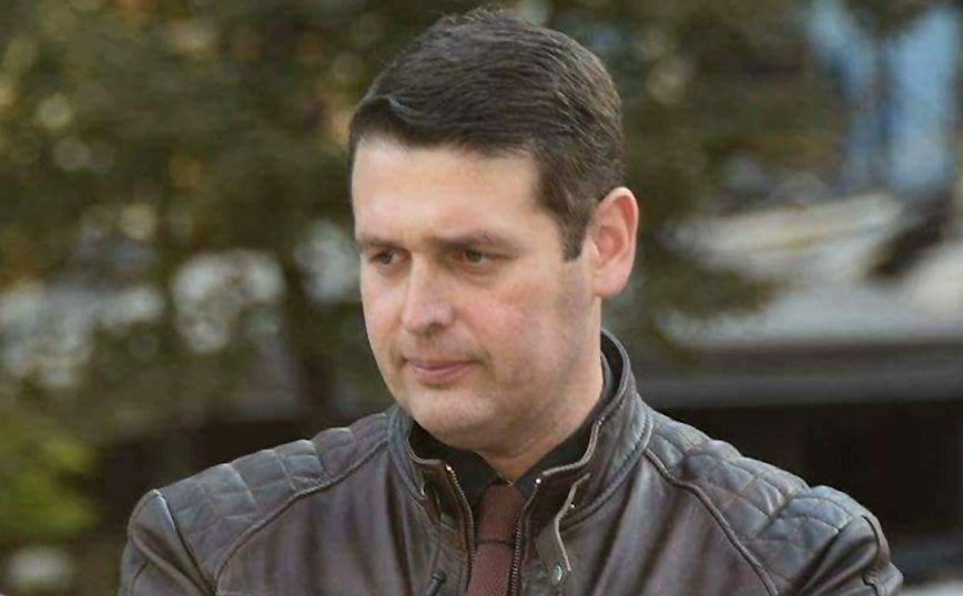 Στέλιος Σούρλας Στέλιος Σούρλας