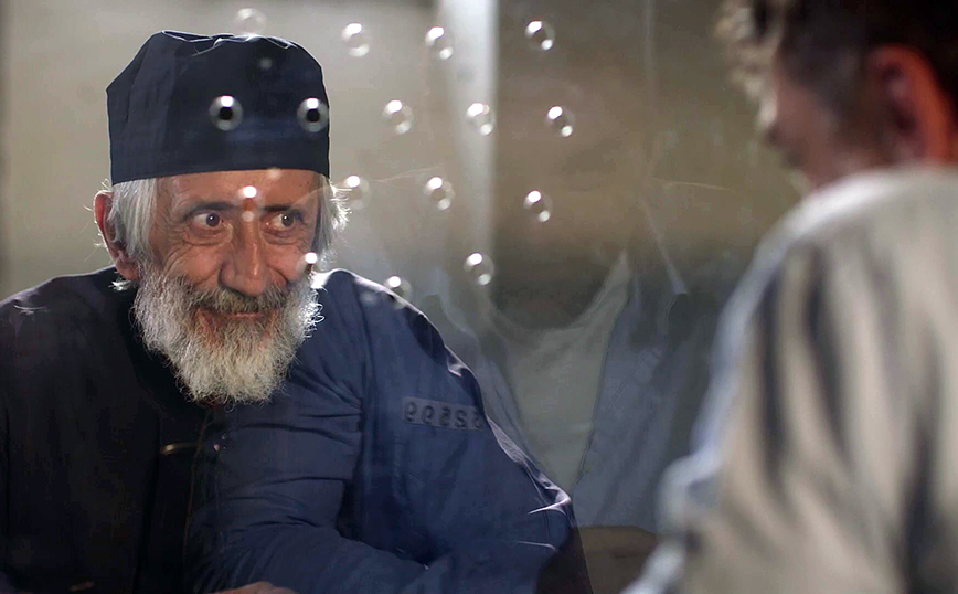 Στα σύρματα - Spoiler Στα σύρματα - Spoiler