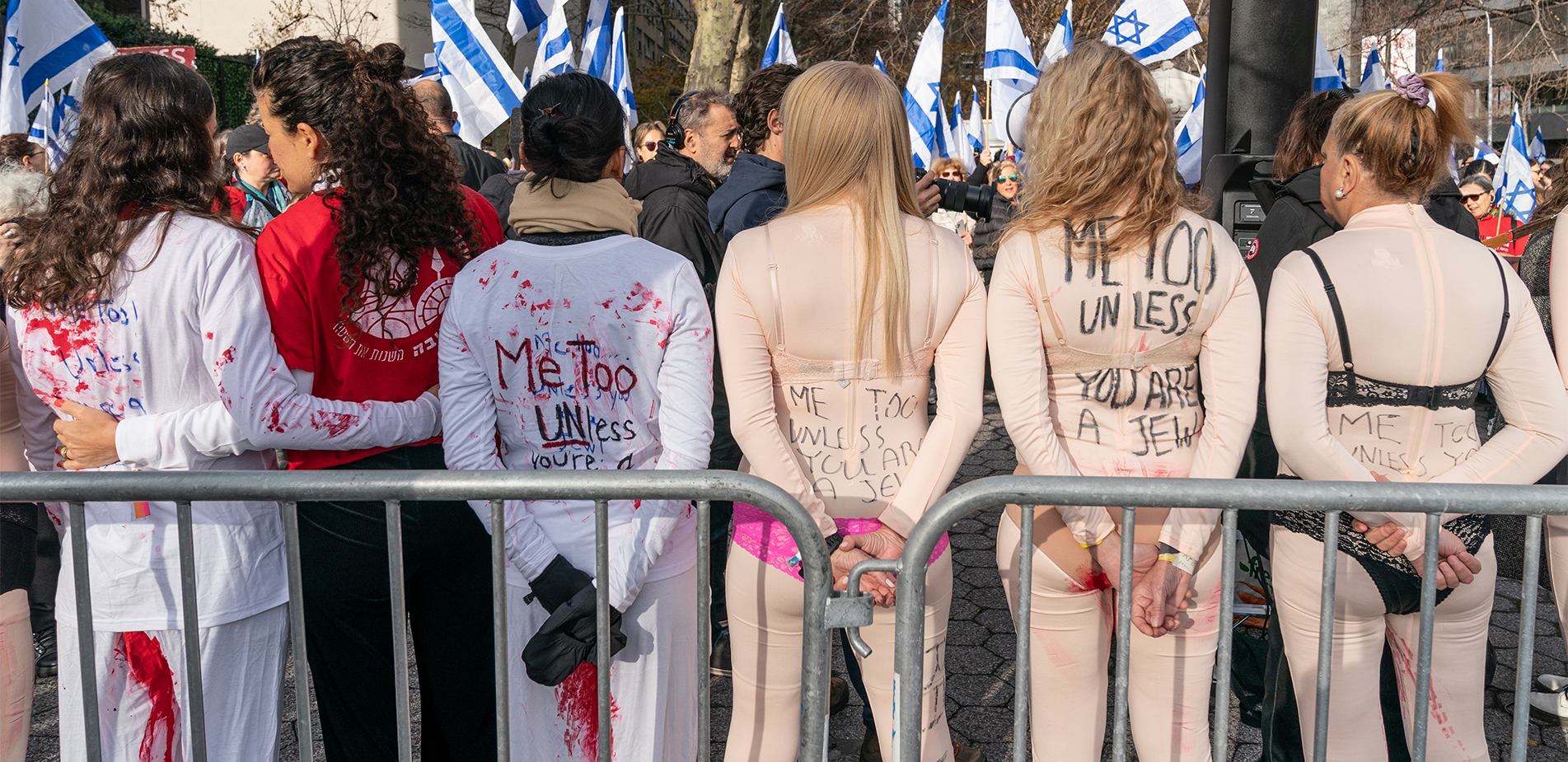 Τι θα κάνουν οι γυναίκες όμηροι που βιάστηκαν από τη Χαμάς και έμειναν έγκυες – Ο εφιάλτης με τους βασανισμούς και τα «ρούχα κούκλας»