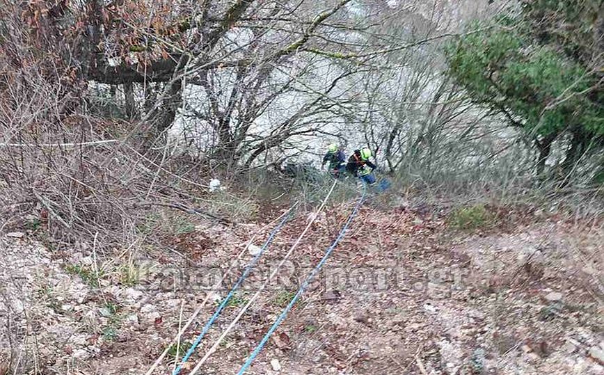 Τραγωδία στην Ευρυτανία: Νεκρός 46χρονος μοτοσικλετιστής έπειτα από πτώση σε γκρεμό